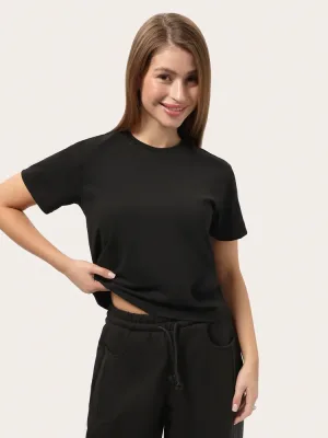 Klassisches schwarzes Baumwoll-T-Shirt